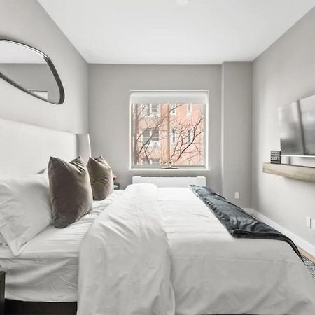 Top Notch 2Br Suite Minutes To Central Park ニューヨーク エクステリア 写真
