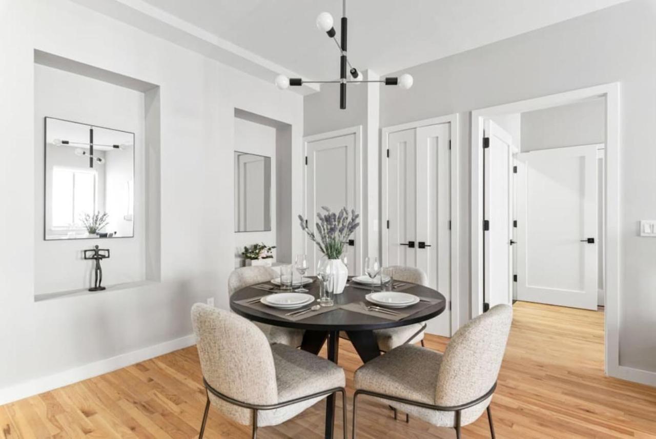 Top Notch 2Br Suite Minutes To Central Park ニューヨーク エクステリア 写真