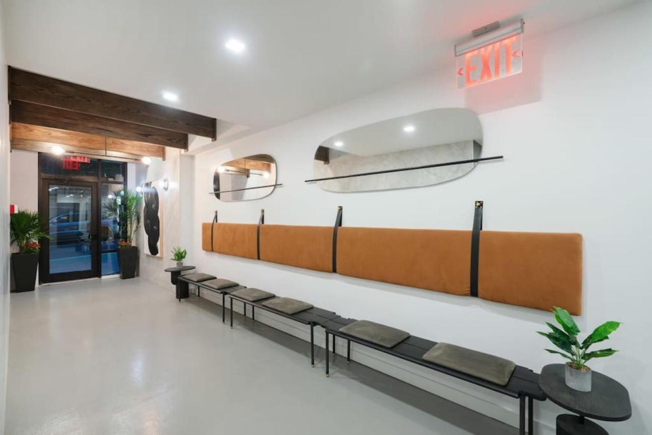 Top Notch 2Br Suite Minutes To Central Park ニューヨーク エクステリア 写真