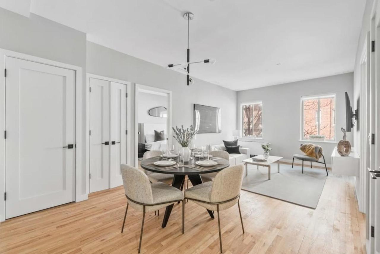Top Notch 2Br Suite Minutes To Central Park ニューヨーク エクステリア 写真